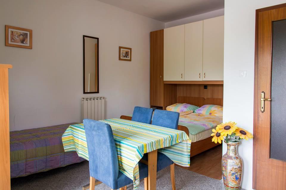 Apartmaji Tim Izola Exterior photo